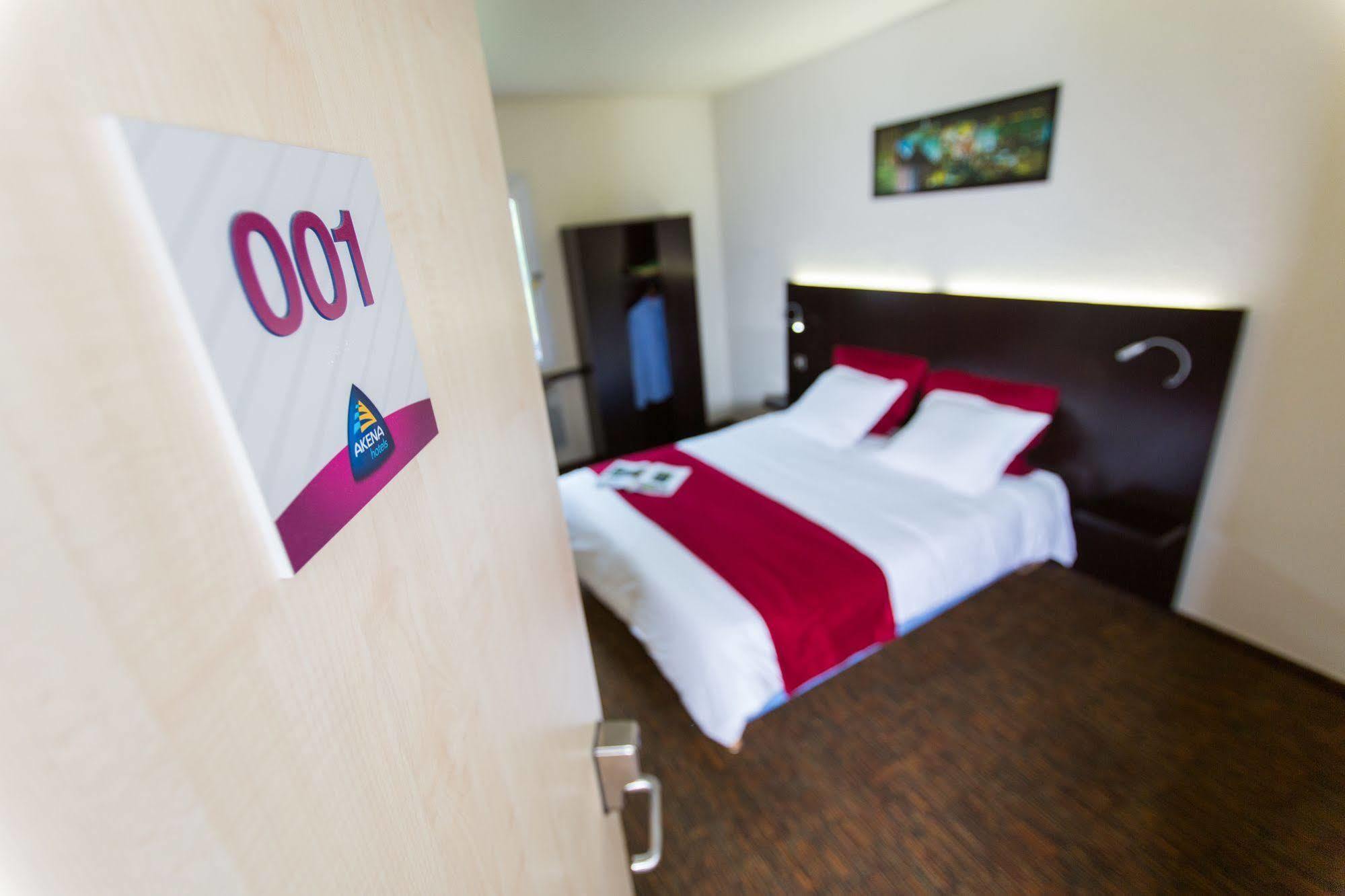 Hotel Akena Creil - Clermont Agnetz Exteriör bild